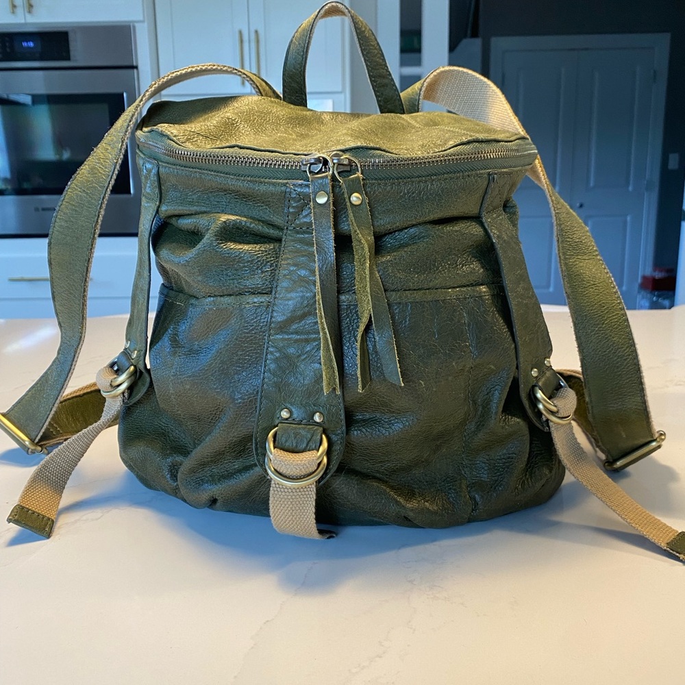 Lucky brand triple crown  leather backpack